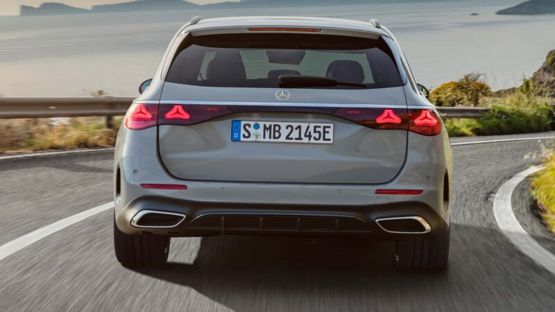 MERCEDES E 10